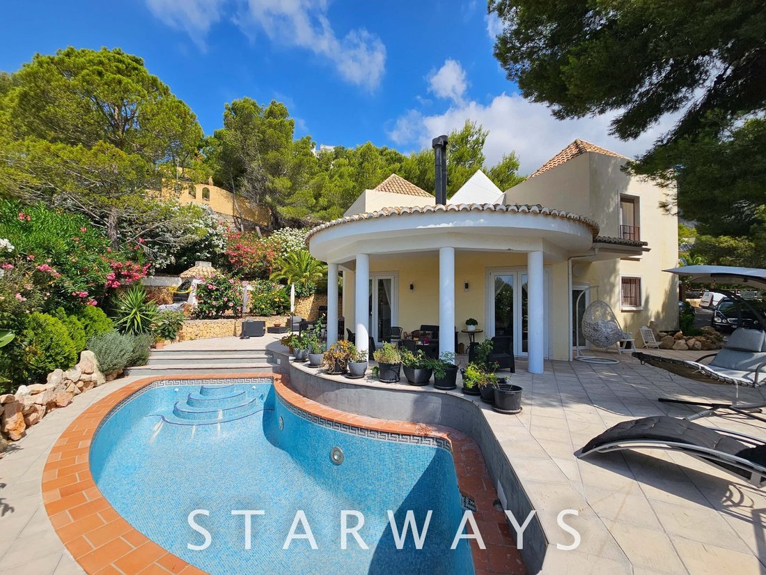 Chalet in Altea, Valencian Community, Spain 1 - 14173736