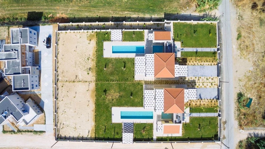 Villa in Milopotamos, Greece 4 - 14174396