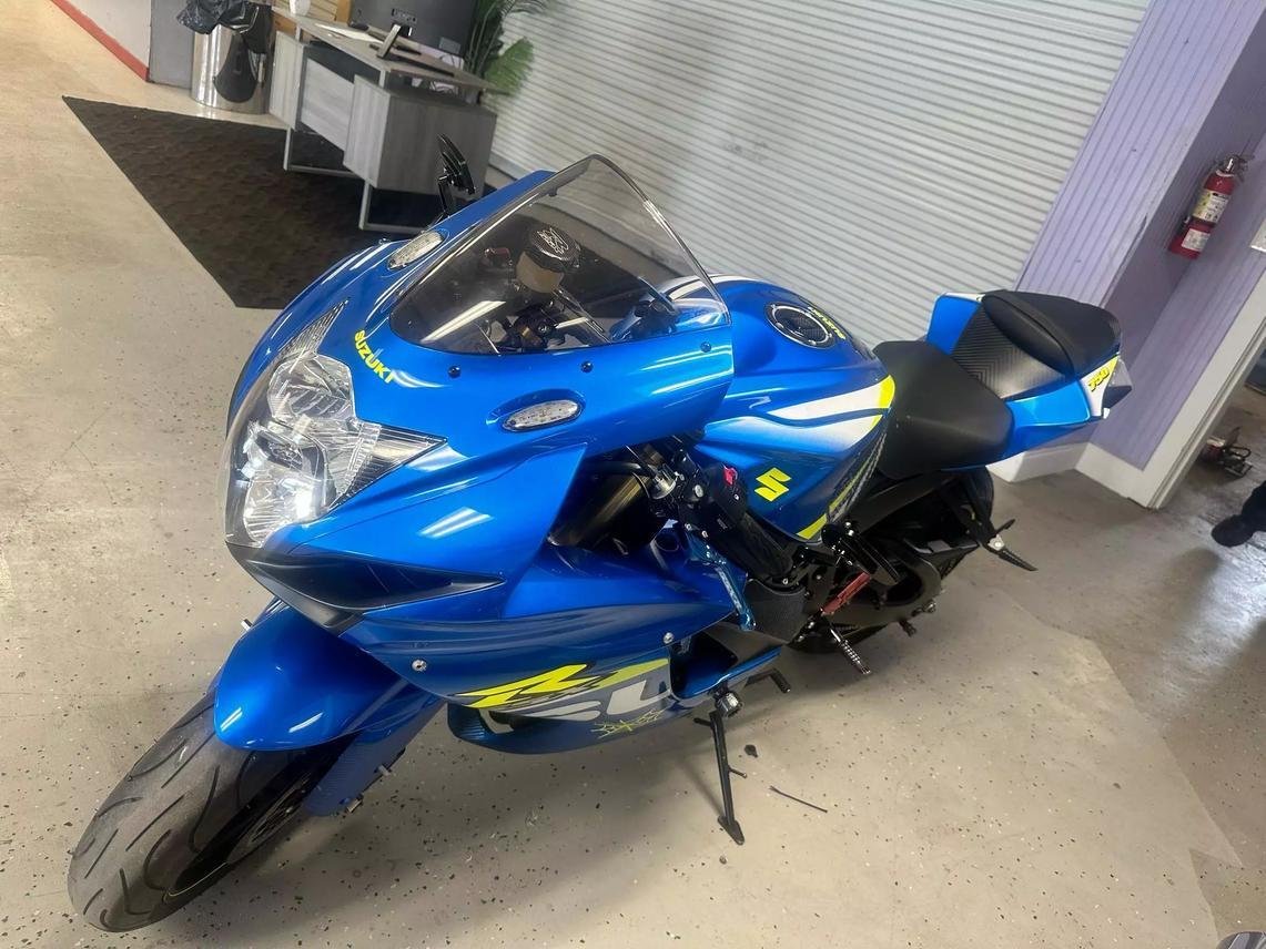 Suzuki Gsx R750 In Haines City, Fl, United States For Sale (14177679)