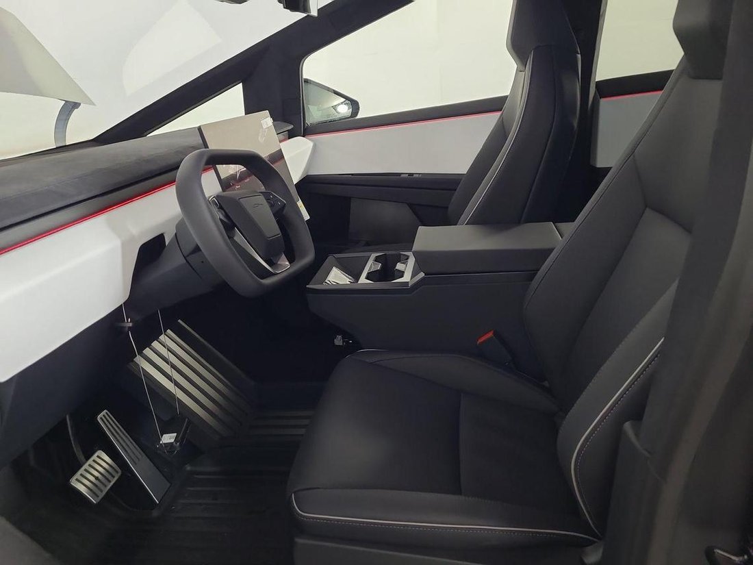 2024 Tesla Cybertruck In Malden, Ma, United States For Sale (14145589)