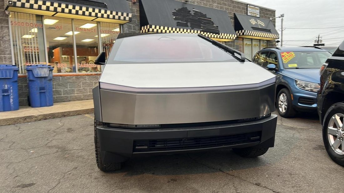 2024 Tesla Cybertruck In Malden, Ma, United States For Sale (14145589)