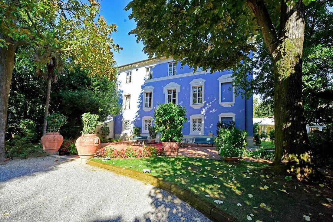 Villa in Historic Center, Lucca, Tuscany 1 - 14177013