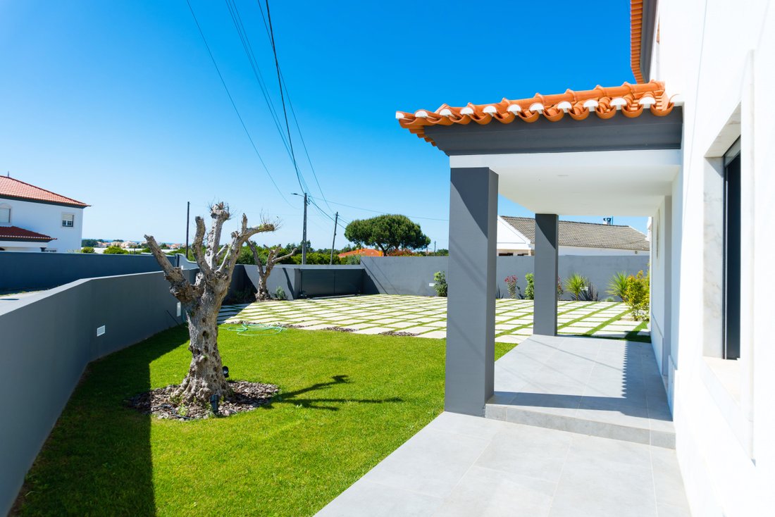 Villa in A dos Cunhados e Maceira, Lisbon, Portugal 3 - 14179505