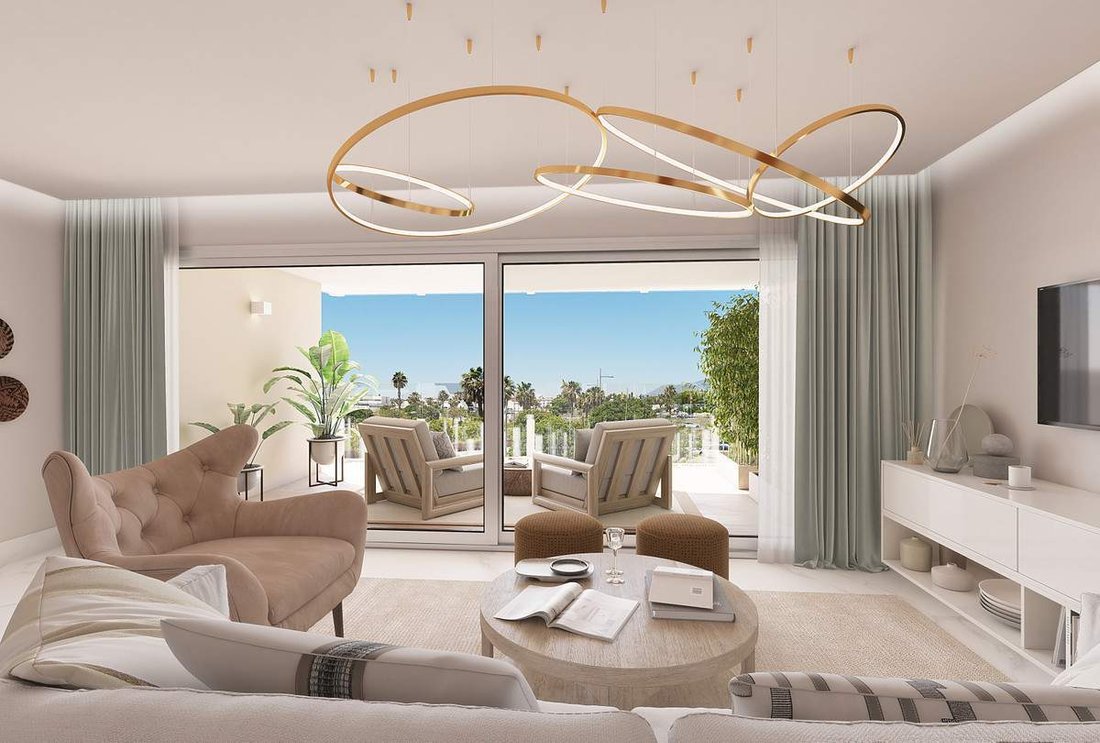 Apartment in San Pedro de Alcantara, Andalusia, Spain 2 - 13825317