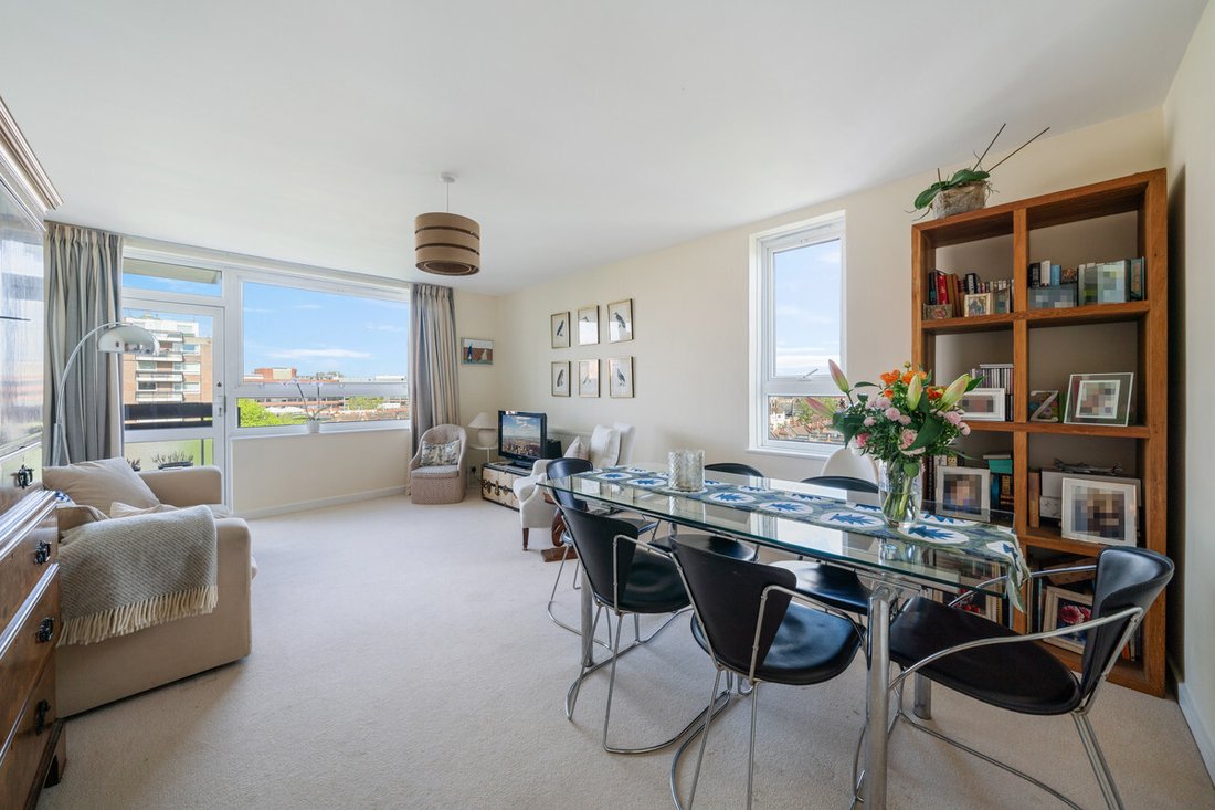 Apartment in Hurlingham, Hammersmith and Fulham, England 2 - 14180324