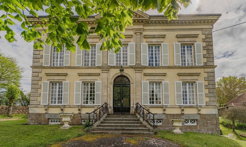 Manor House In Falaise, Normandy, France For Sale (14180263)