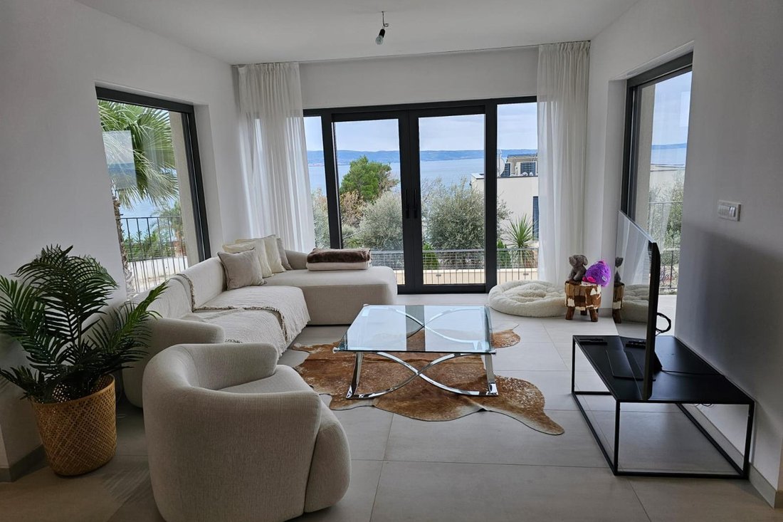 Villa in Grljevac, Split-Dalmatia County, Croatia 2 - 14178770