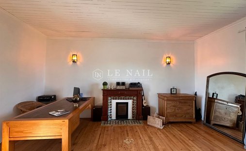 Castle for Sale in Saint-Michel-Chef-Chef, Pays de la Loire, France