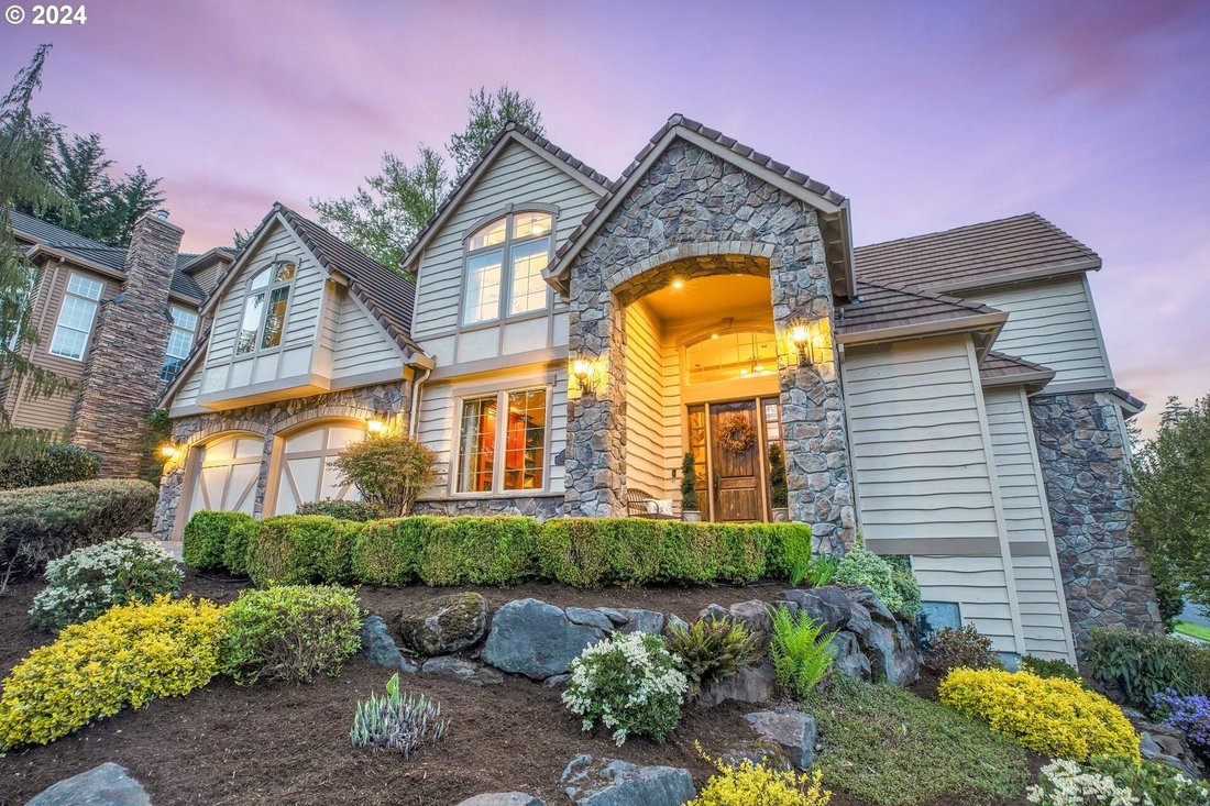 House in West Linn, Oregon, United States 1 - 14184993