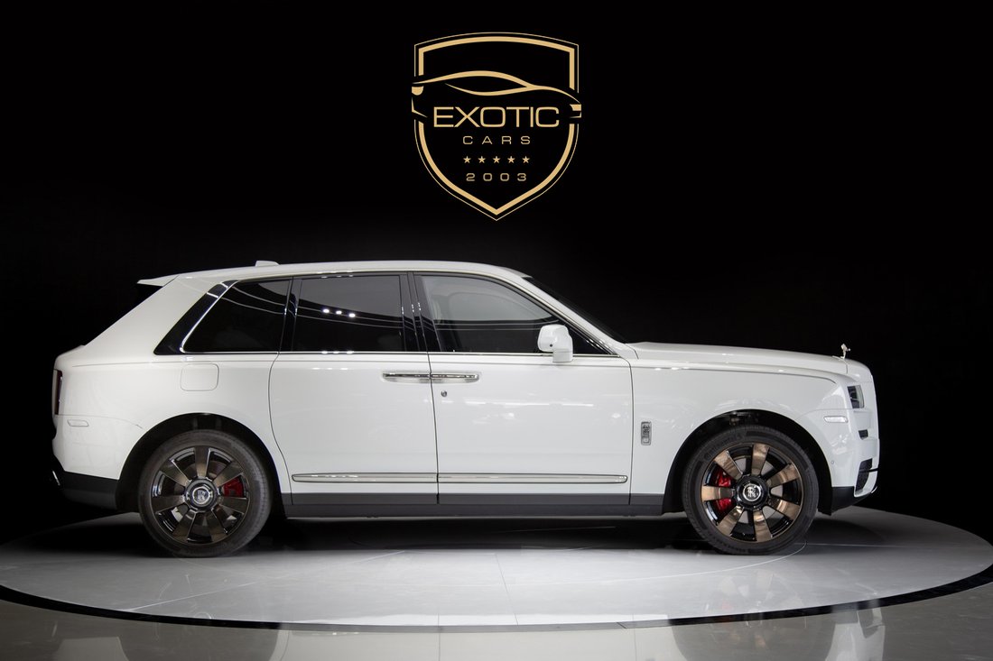 Suv in Dubai, Dubai, United Arab Emirates 3 - 14185035