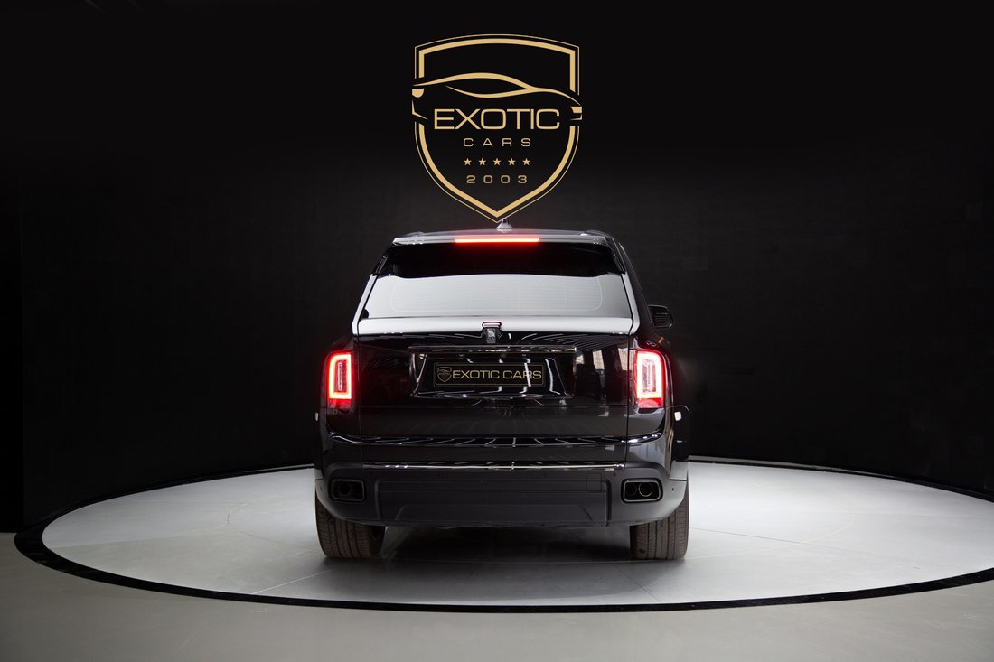 Suv in Dubai, Dubai, United Arab Emirates 3 - 14185054