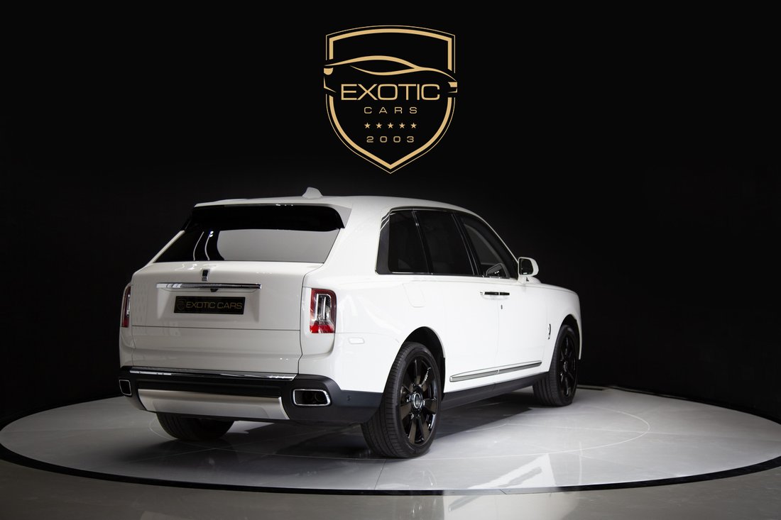 Suv in Dubai, Dubai, United Arab Emirates 4 - 14185035