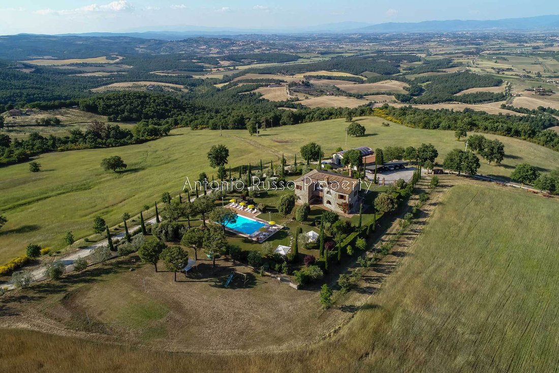 Casa en Torrita di Siena, Toscana, Italia 2 - 14185005