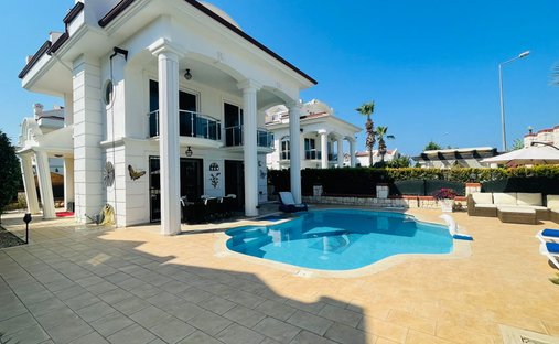 Villa in Çalış Beach, Muğla, Turkey 1