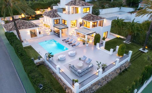 Villa in Puerto Banus, Marbella, Spain 1