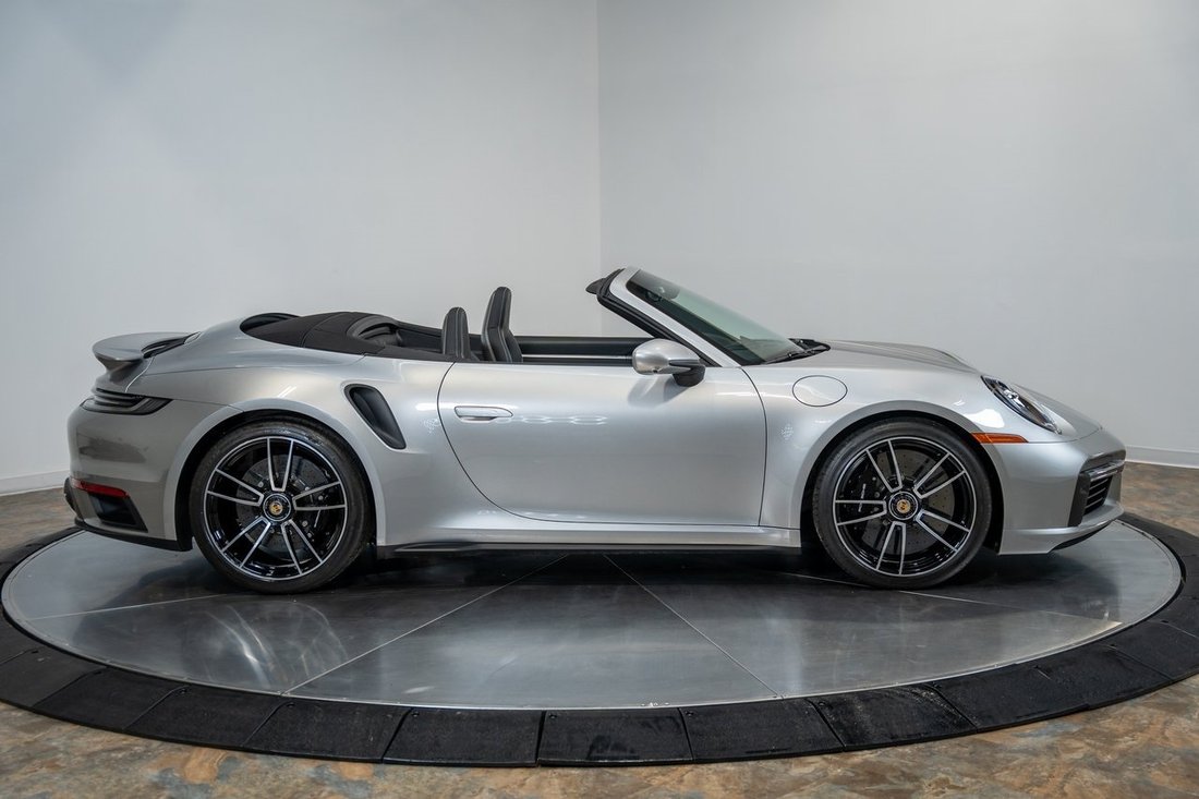 Cabriolet in Saint Louis, MO, United States 5 - 13801897