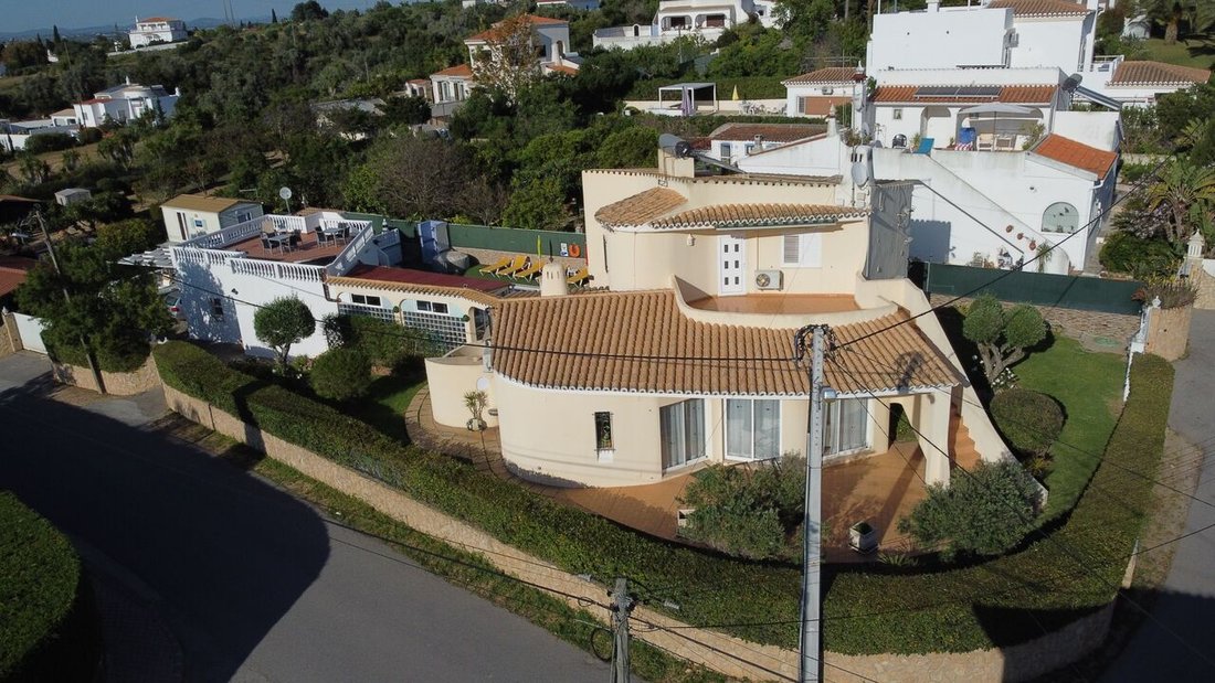 Haus in Carvoeiro, Algarve, Portugal 1 - 14189064