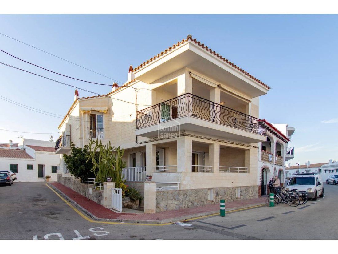 Townhouse in es Mercadal, Balearic Islands, Spain 1 - 14185838