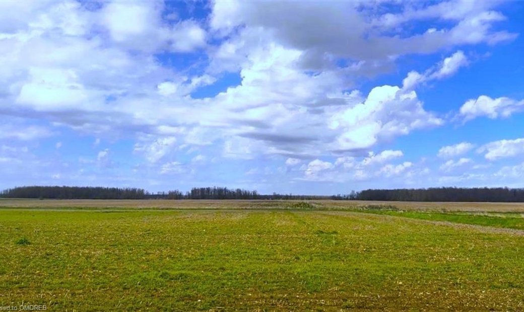 Impressive 450 Acres Of Prime Agricultural Land In In Atwood, Ontario, Canada For Sale (14188975)