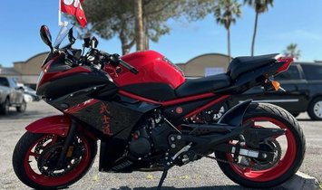 2015 Yamaha FZ6R