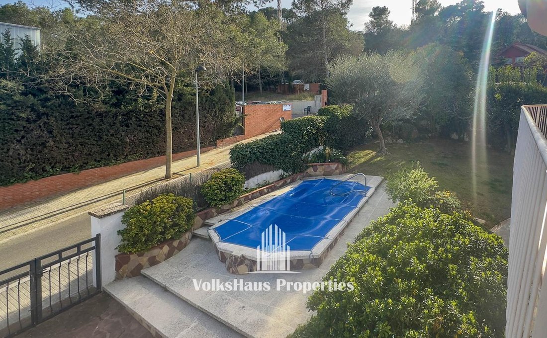 Villa in Sant Cugat del Valles, Catalonia, Spain 5 - 14190832