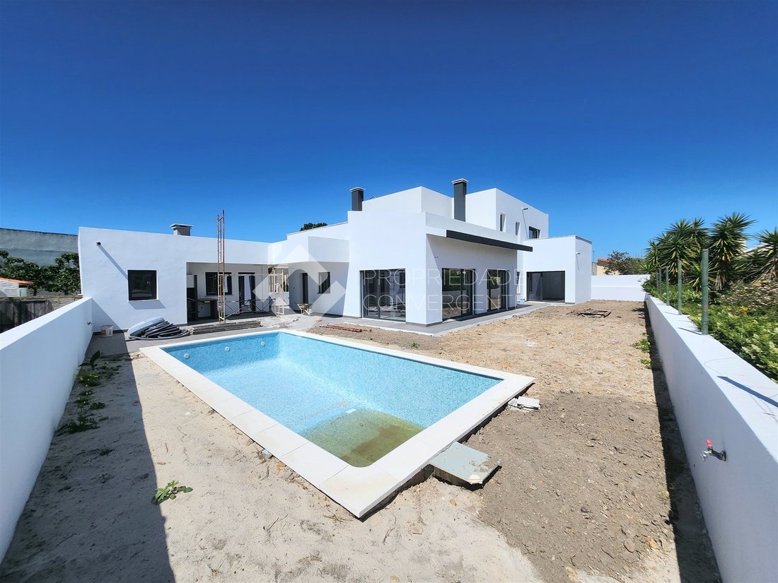 House in Azeitao (Sao Lourenco e Sao Simao), Setubal, Portugal 2 - 14185642