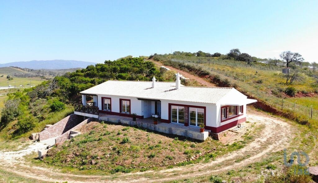 Townhouse in Mexilhoeira Grande, Algarve, Portugal 1 - 14191489