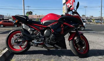 2015 Yamaha FZ6R