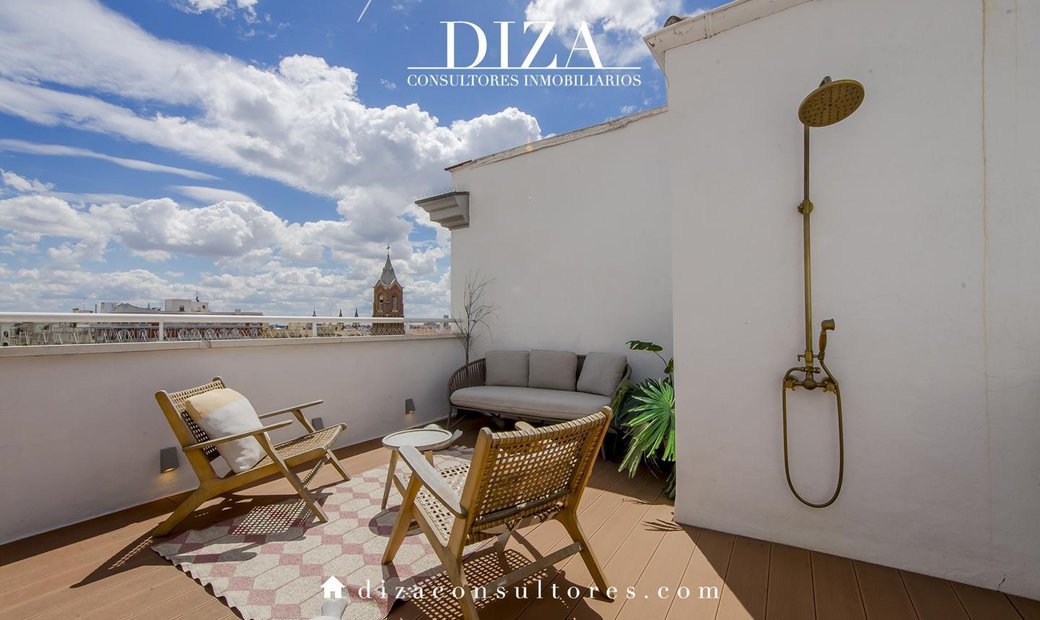 Picture of Madrid Penthouse In Chamberi, Madrid, Spain For Sale (14191328)