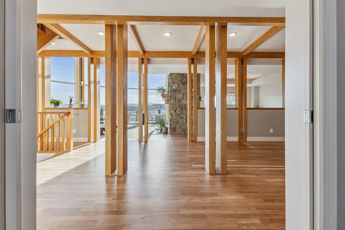 Foothills Equestrian Estate In Millarville, Alberta, Canada For Sale