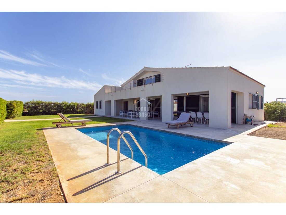 Villa in es Mercadal, Balearic Islands, Spain 3 - 14186027
