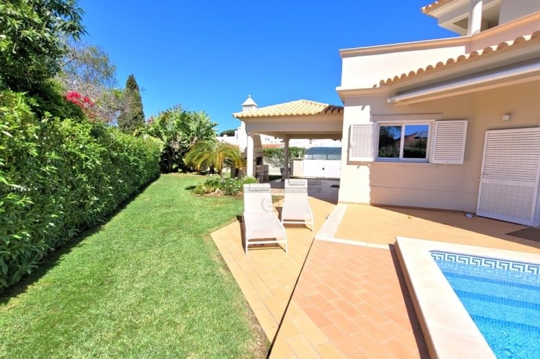 House in Vilamoura, Quarteira, Algarve 3 - 14187221