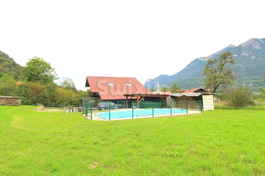 House in Vougy, Auvergne-Rhône-Alpes, France 1 - 14192787