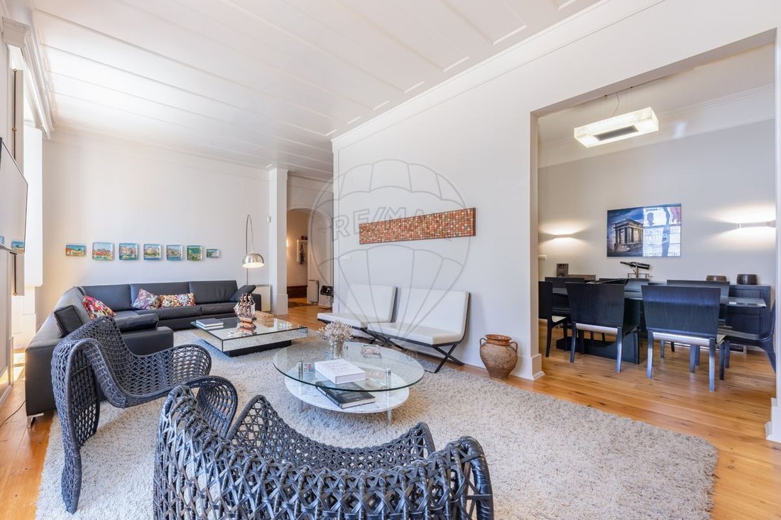 Apartment in Misericordia, Lisbon, Portugal 1 - 14193308