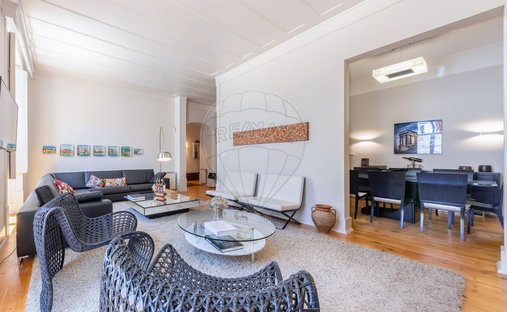 Apartment in Misericordia, Lisbon, Portugal 1