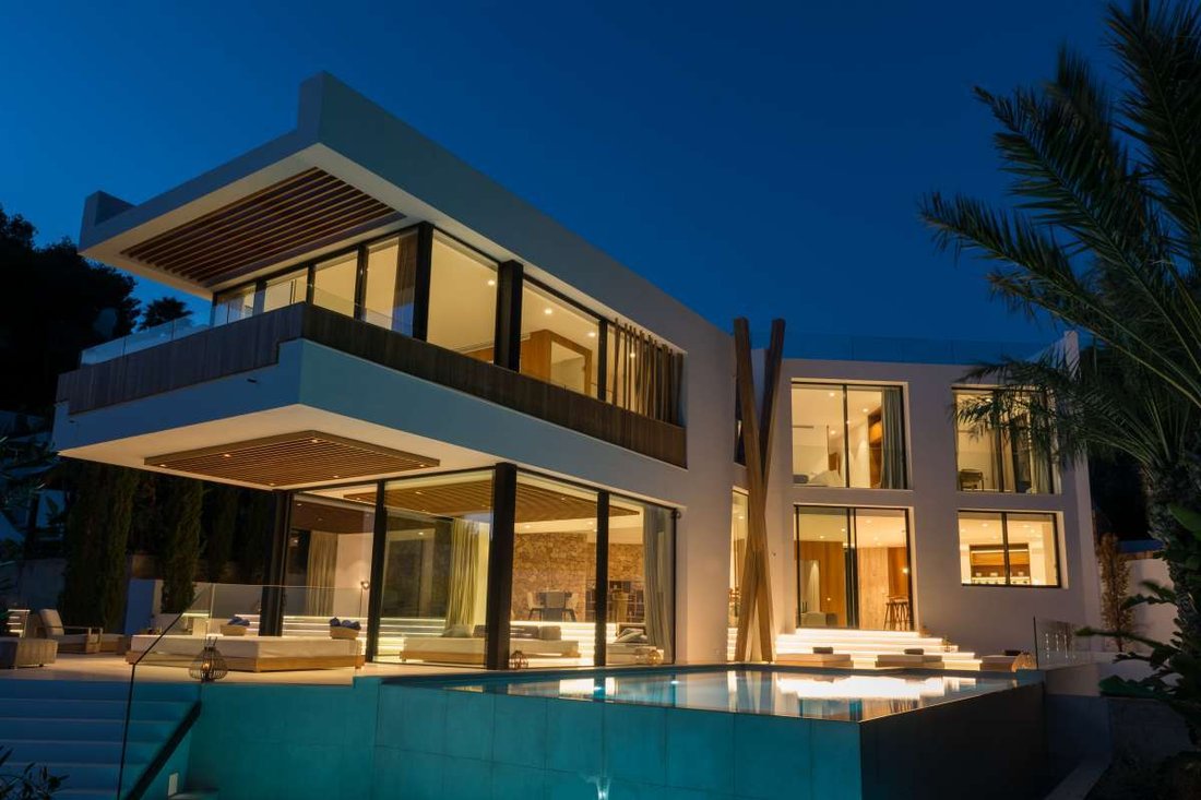 Villa in Can Furnet, Santa Eularia des Riu, Balearic Islands 5 - 14186596