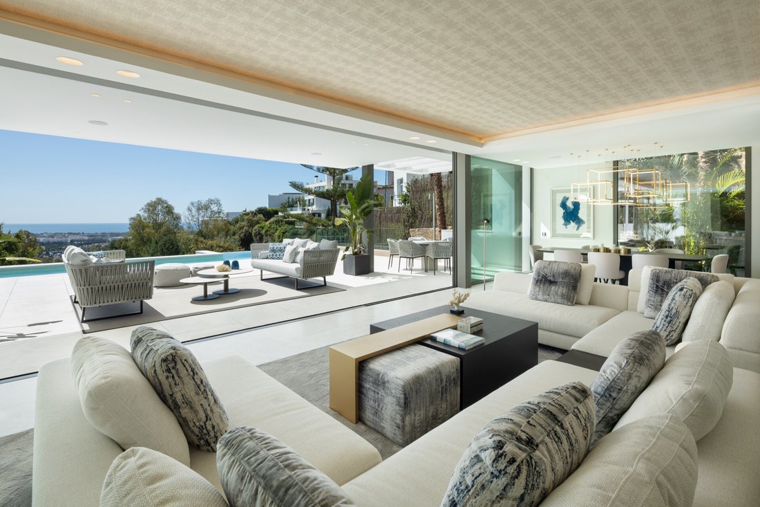 Villa in Benahavis, Andalusia, Spain 5 - 14195238