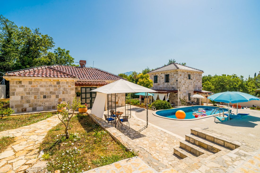 Villa in Mocici, Dubrovnik-Neretva County, Croatia 1 - 14201918