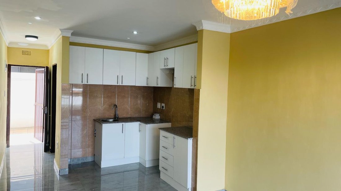 Apartment in Bluff, KwaZulu-Natal, South Africa 2 - 14198155