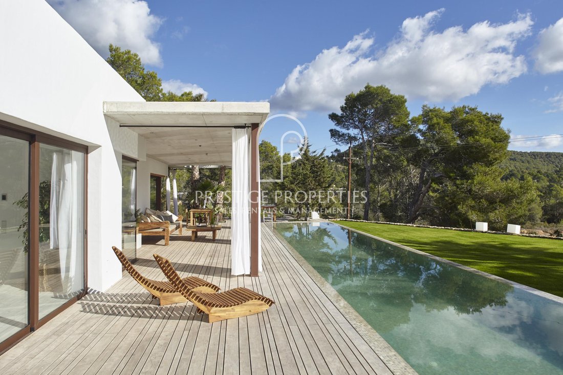 Villa in Sant Jordi de ses Salines, Sant Josep de sa Talaia, Balearic Islands 1 - 13808672