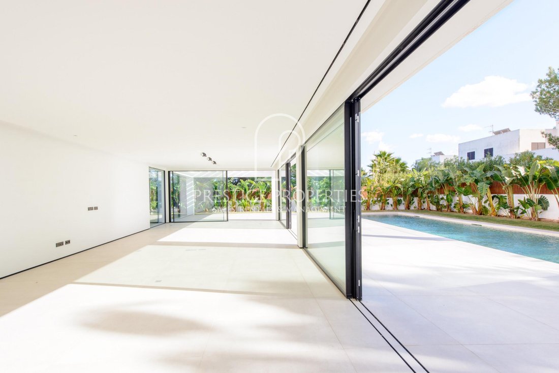 Villa in Sant Josep de sa Talaia, Balearic Islands, Spain 3 - 12384827