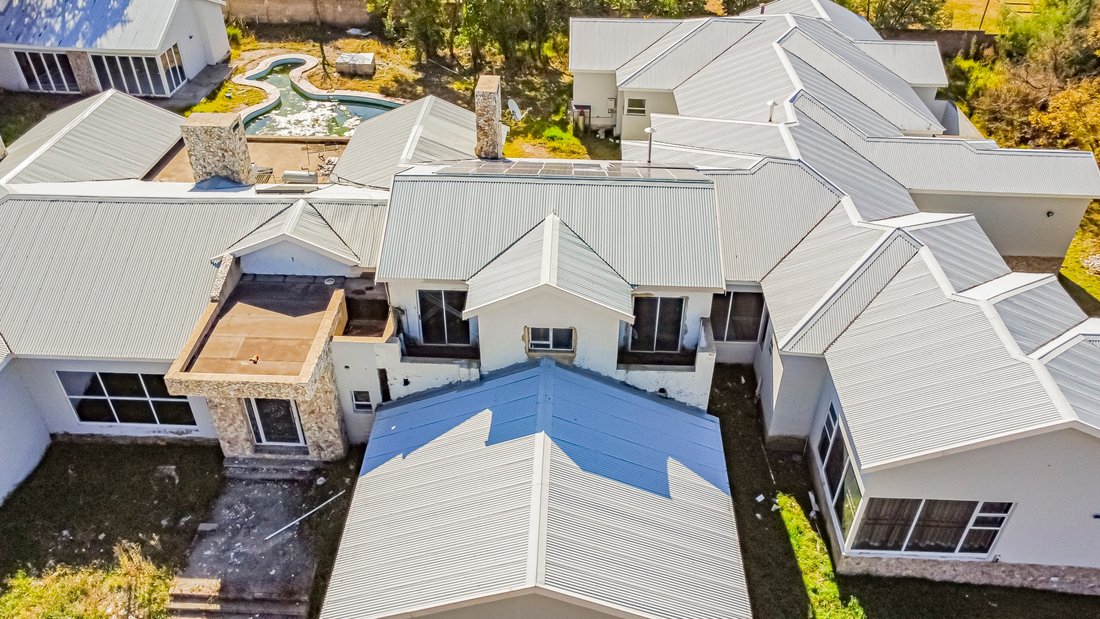 Estate in Walkerville, Gauteng, South Africa 3 - 14198161