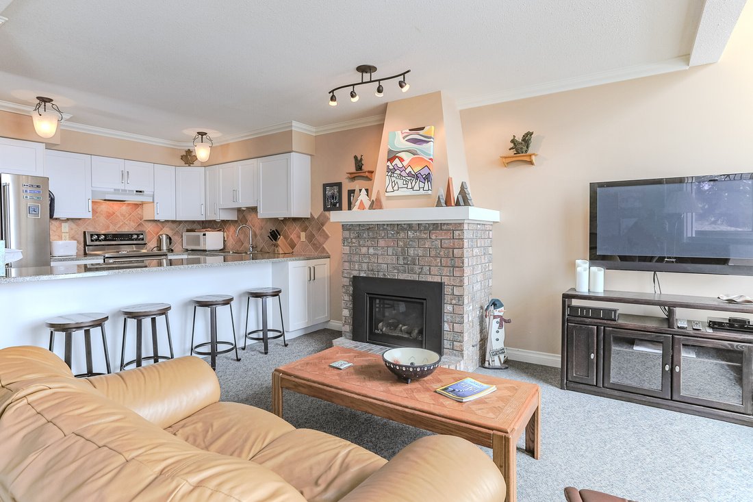 Townhouse in Beaverdell, British Columbia, Canada 5 - 14197211