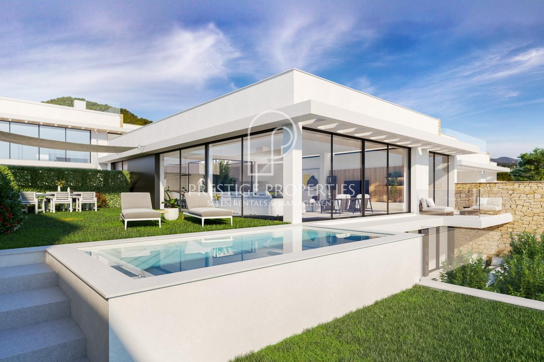 Villa in Sant Rafel de sa Creu, Sant Antoni de Portmany, Balearic Islands 1 - 11551882