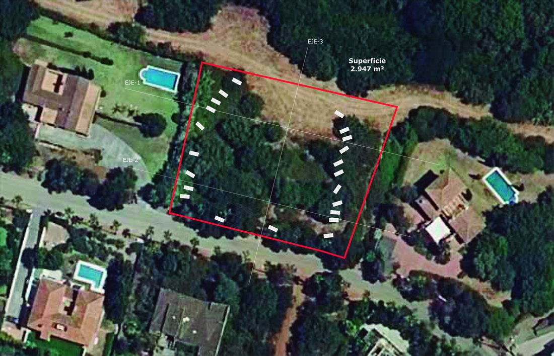 Land in Sotogrande, San Roque, Andalusia 1 - 14197793