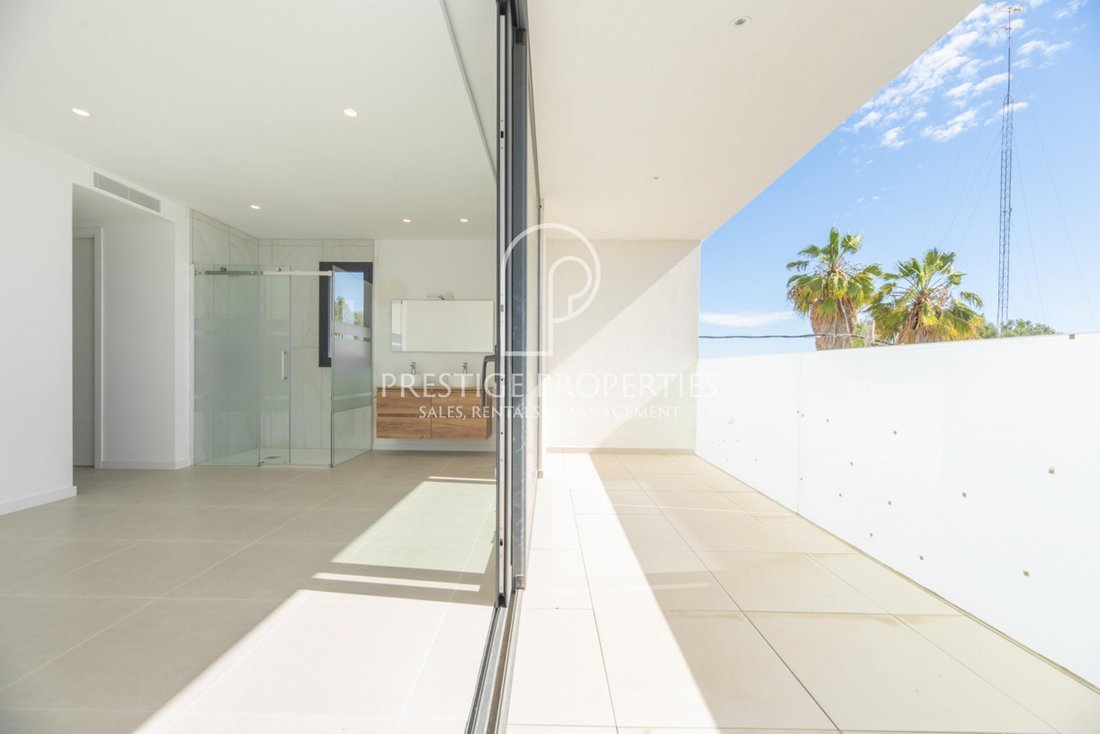 Villa in Santa Eularia des Riu, Balearic Islands, Spain 4 - 14071477