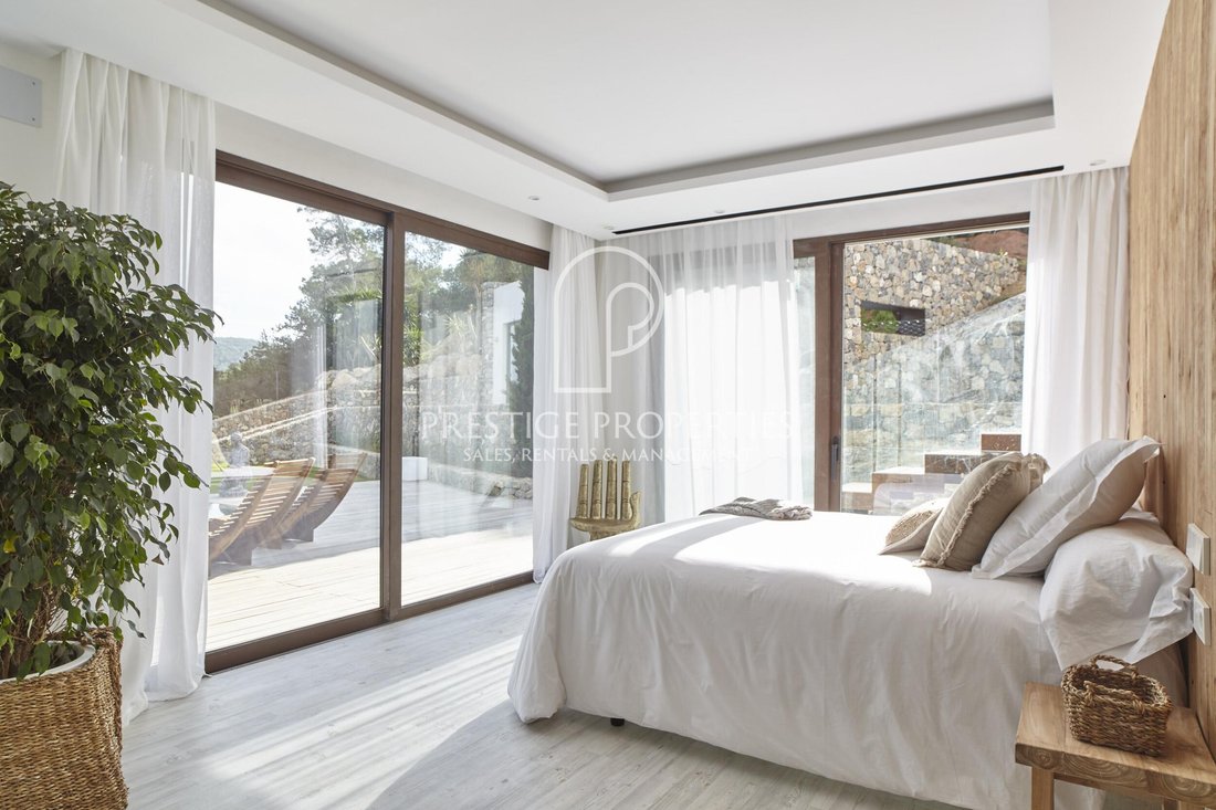 Villa in Sant Jordi de ses Salines, Sant Josep de sa Talaia, Balearic Islands 3 - 13808672
