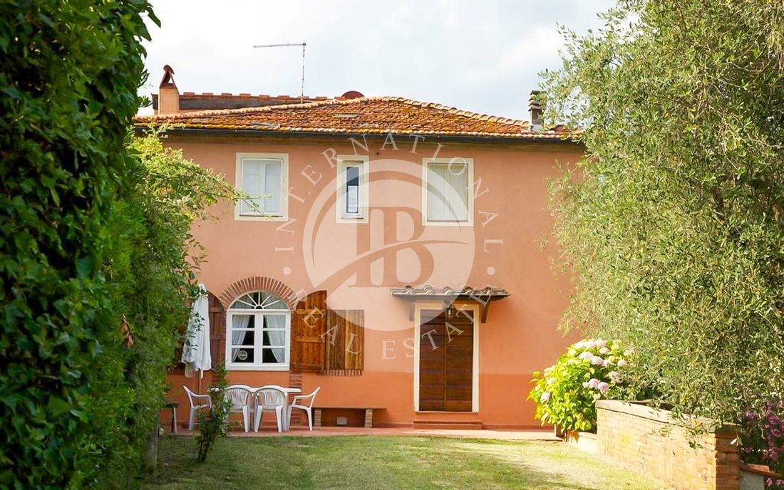 Villa in Center, Capannori, Tuscany 4 - 14203438