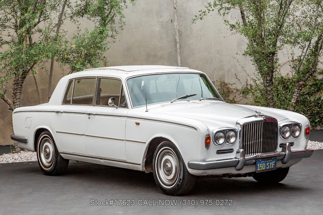 Bentley T1 in Los Angeles, CA 1 - 14210413