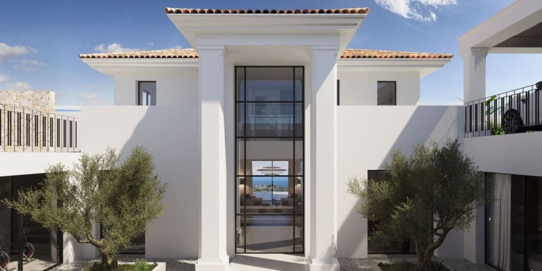 Villa in Benahavis, Andalusia, Spain 1 - 14208950